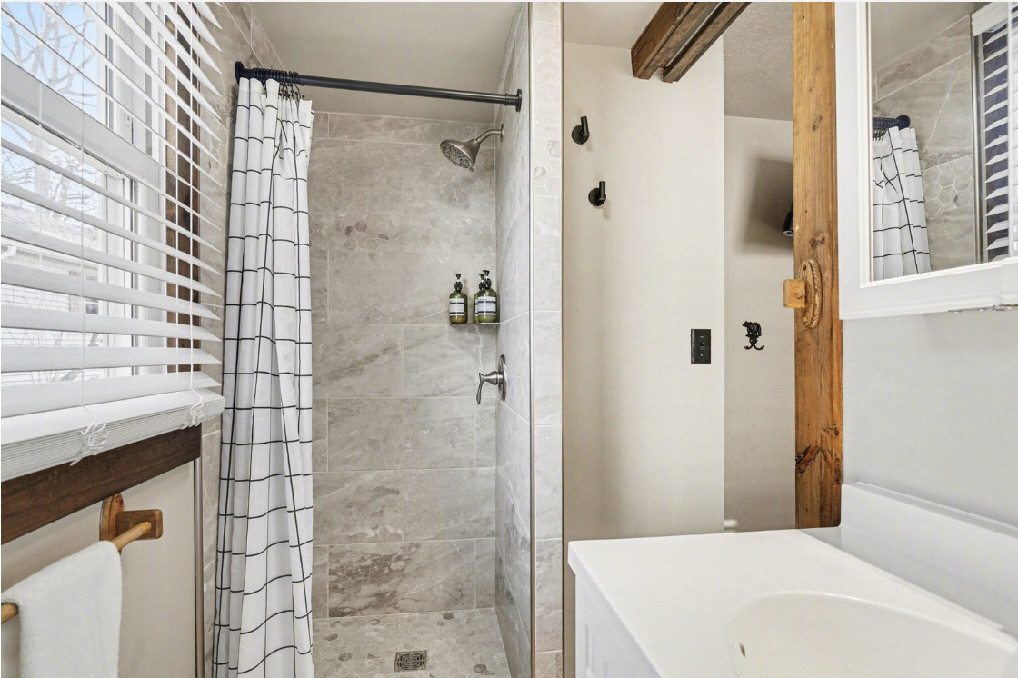 Bathroom in the cottage