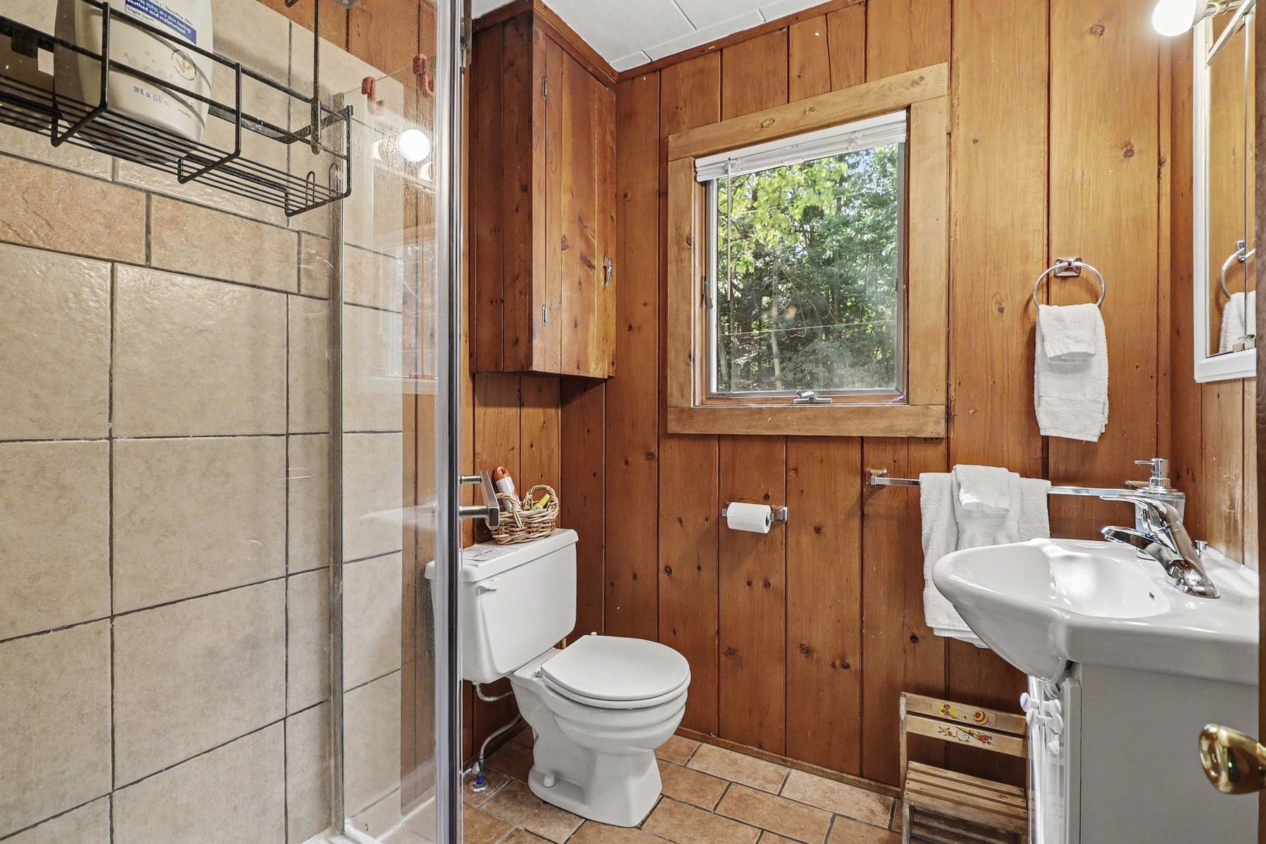 bathroom shower tile
